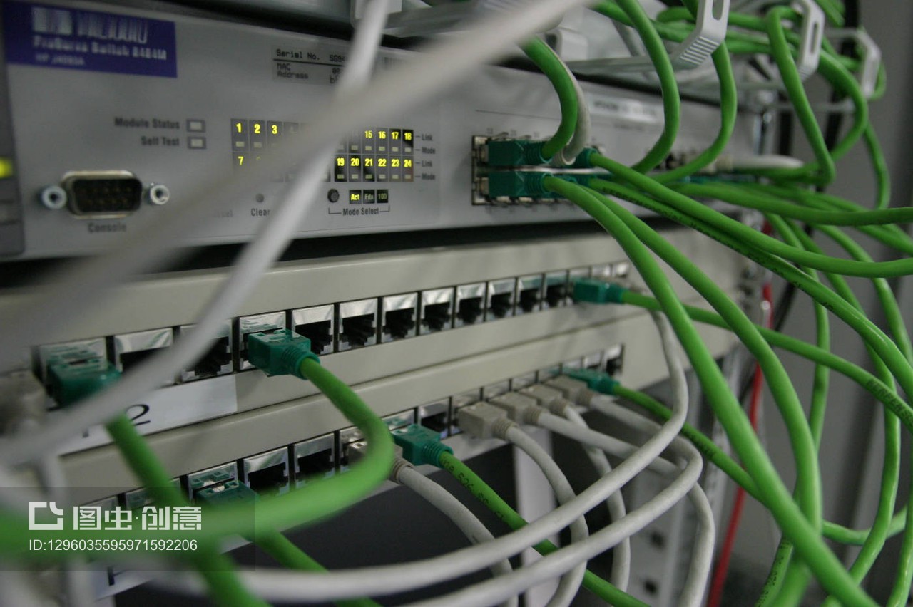 网络工程施工 构建高效可靠计算机网络的基石